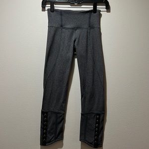Lululemon Snap Button Cropped Leggings